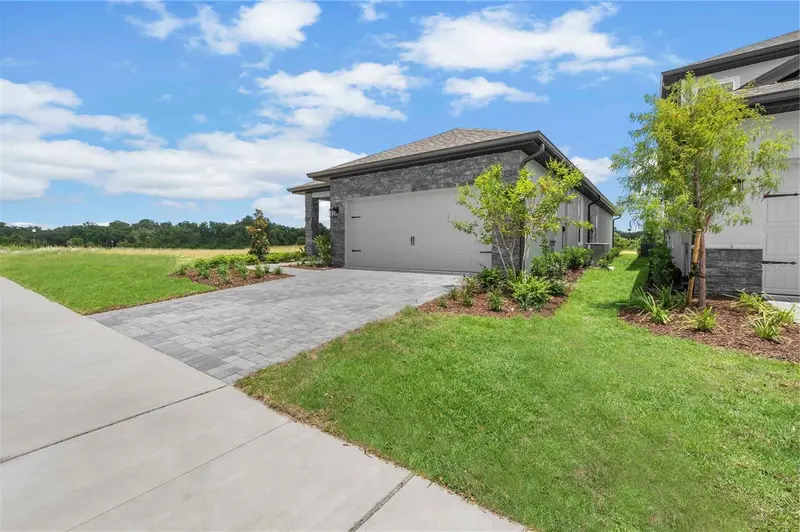7701 Somersworth Dr, FL