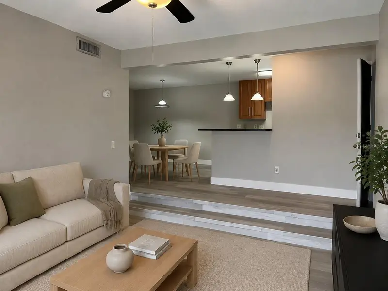 155 N Pearl Lake Cswy #104, FL