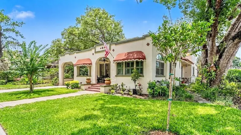 803 College Ave, FL