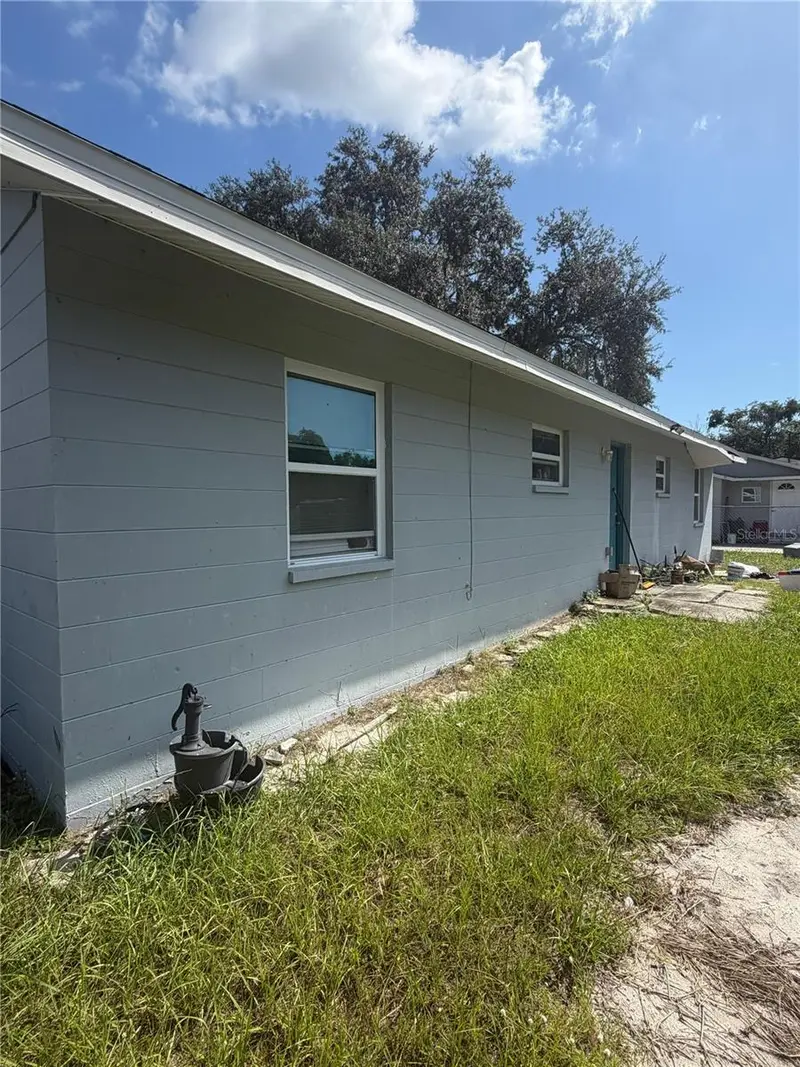 2301 Weber St, FL