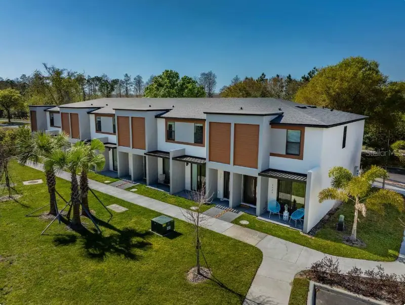 3225 Tranquil Trl, FL