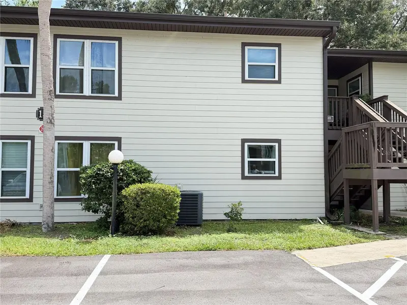 13103 Sandalwood Dr #13-103, FL