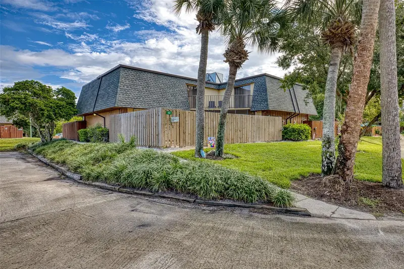 43 Cedar Dunes Dr, FL