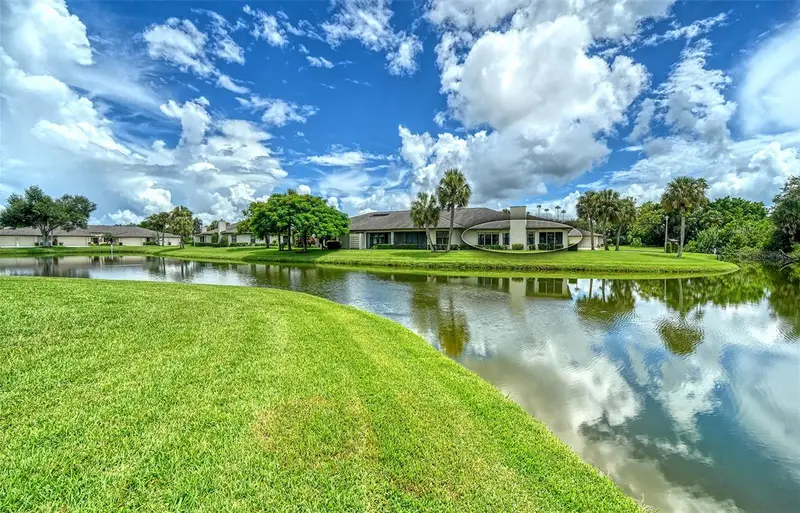 3615 Muirfield Dr #3d, FL