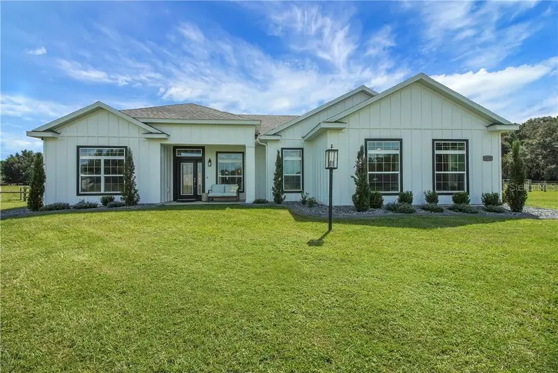 10757 County Road 223 Rd, Oxford Fl 34484, FL