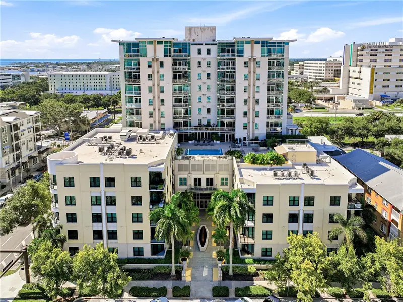 400 4th Ave S #508, FL