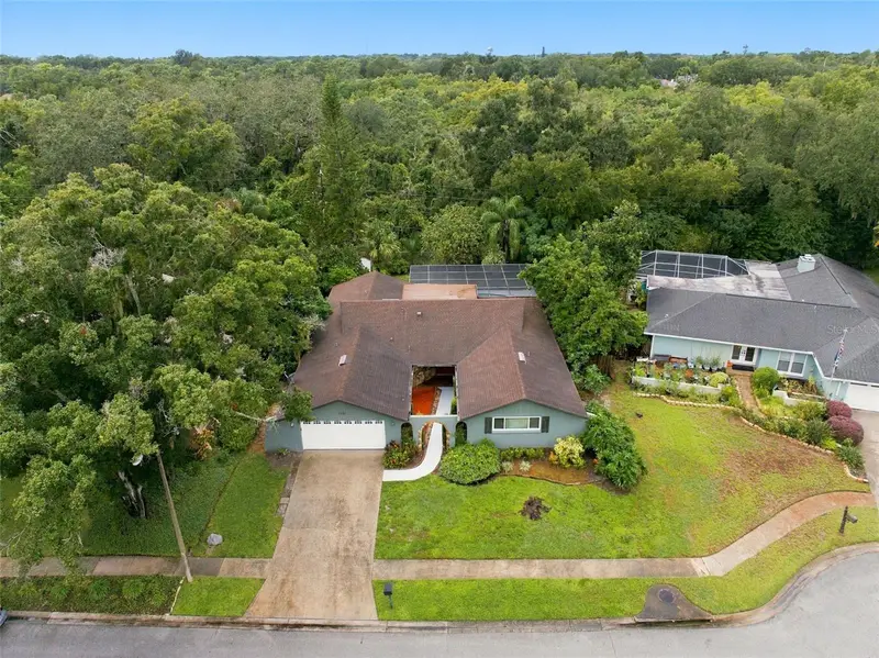 1297 Peach Tree Dr, FL