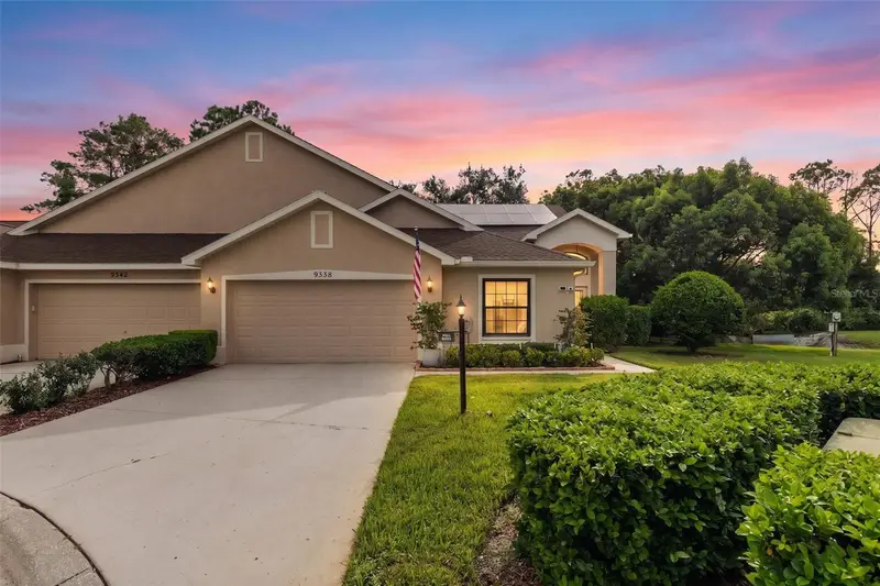 9338 Whispering Meadow Ct, FL
