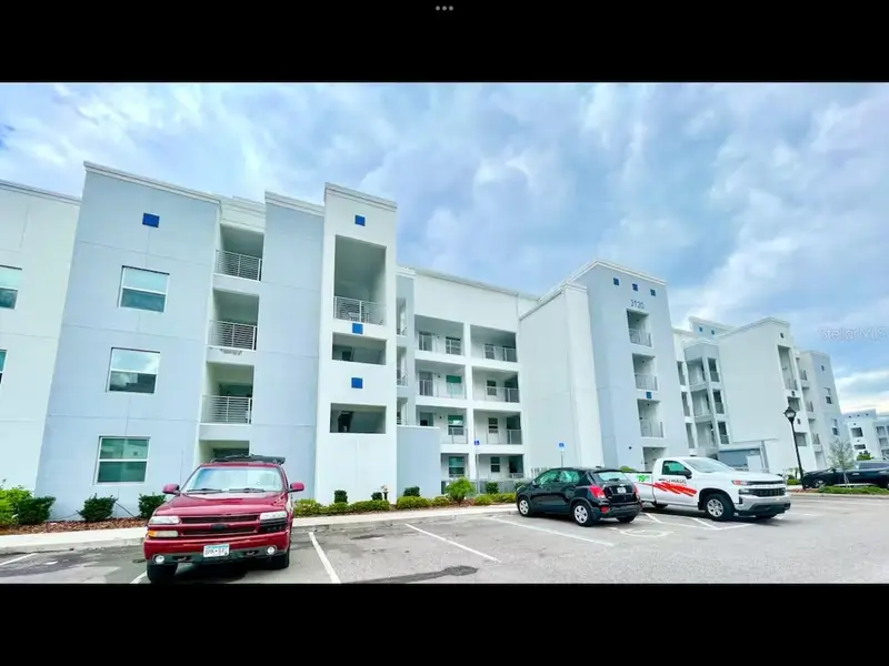3120 Paradox Cir #101, FL