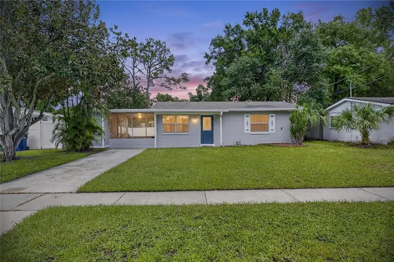 4421 W Iowa Ave, FL