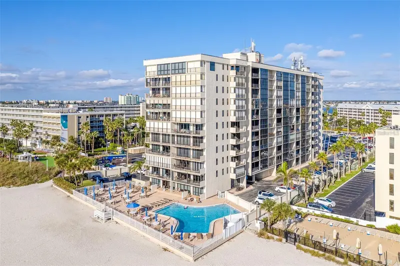 5396 Gulf Blvd #909, FL