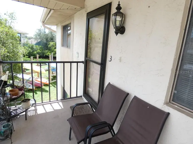 9940 Eagles Point Cir #3, FL