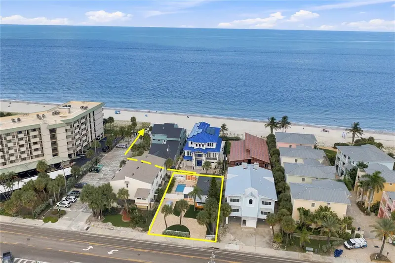 2706 Gulf Blvd, FL