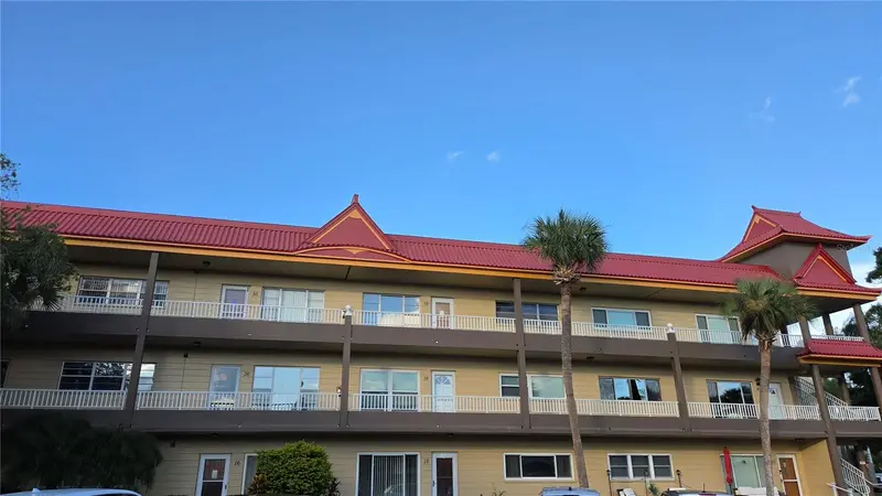 2402 Ecuadorian Way #48, FL