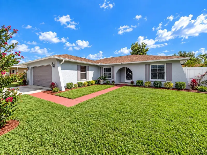 629 Fresno Ct, FL
