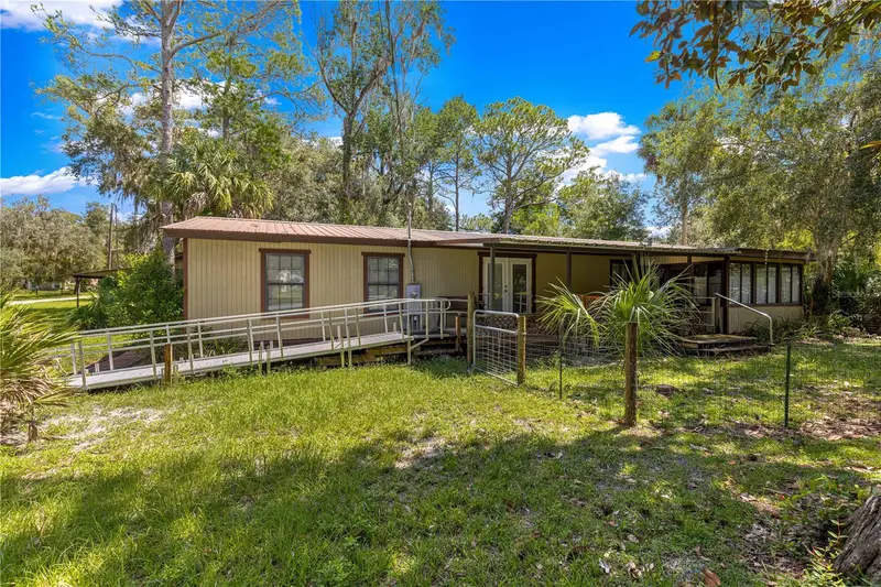 7434 E Cabin Ln, FL