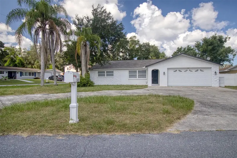 5425 Drinkard Dr, FL