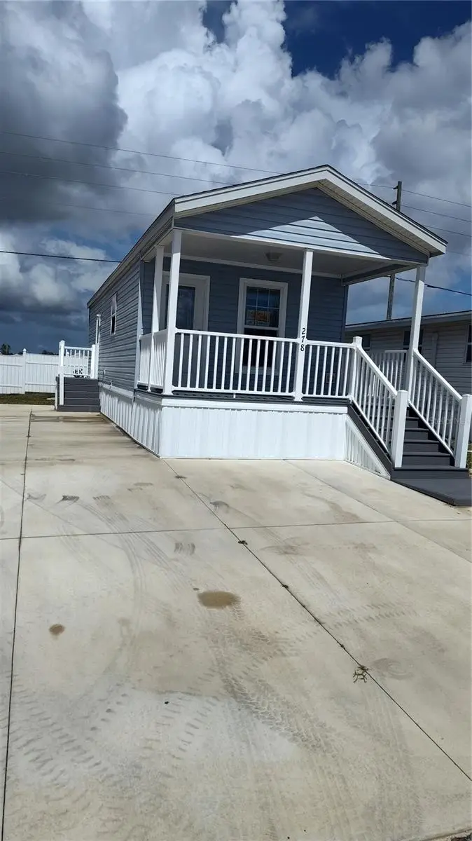 10354 Smooth Water Dr #278, FL