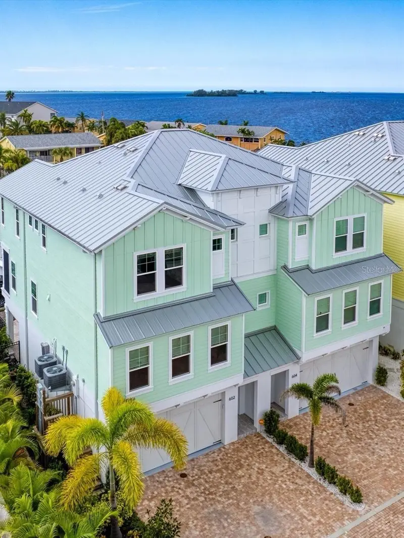 602 Sea Ct, FL