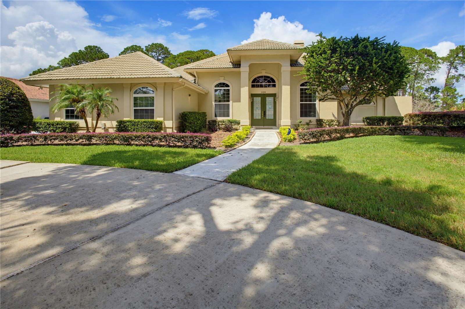 328 Tersas Ct, FL