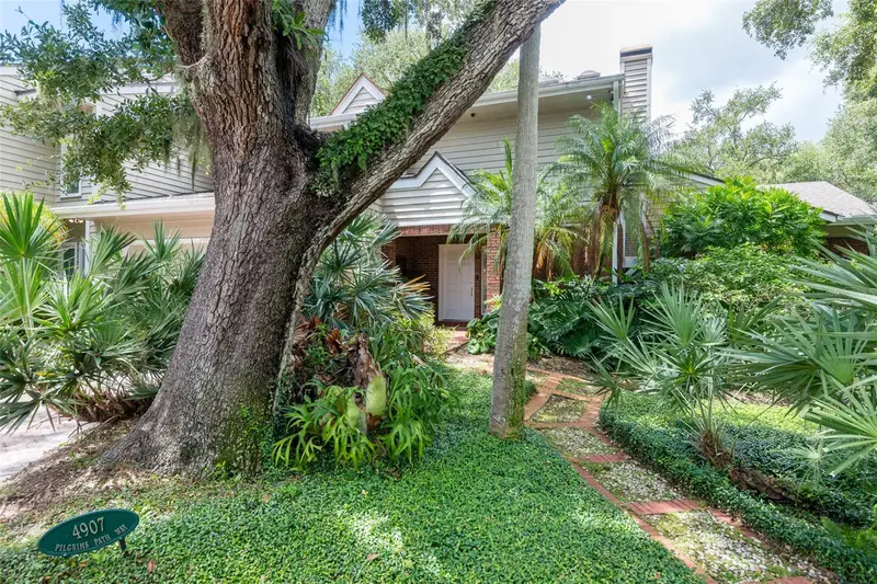 4907 Pilgrims Path Way, FL