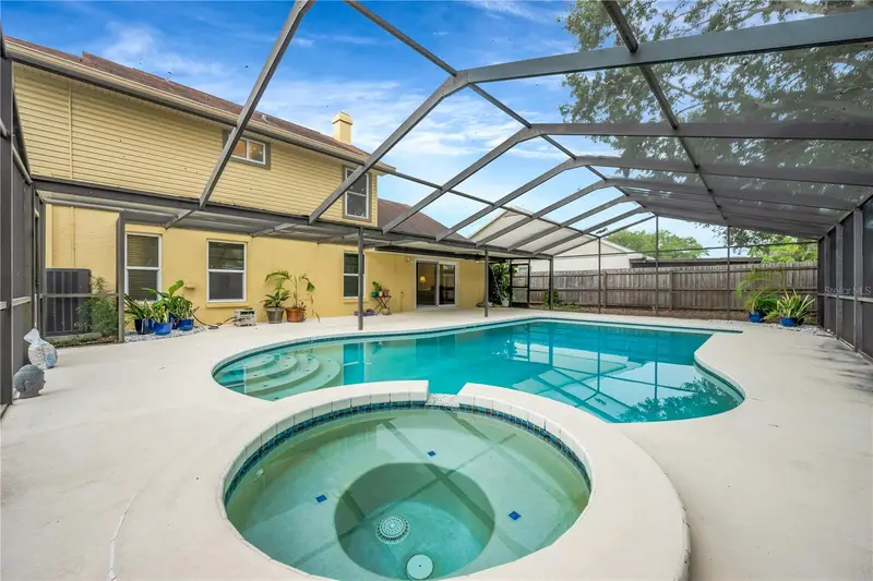 1418 Shell Flower Dr, FL