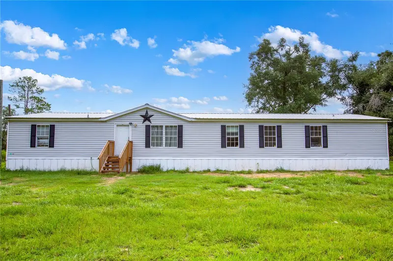 243 Sw Reigel Ct, FL