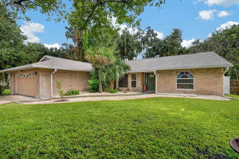 2815 Orange Tree, FL