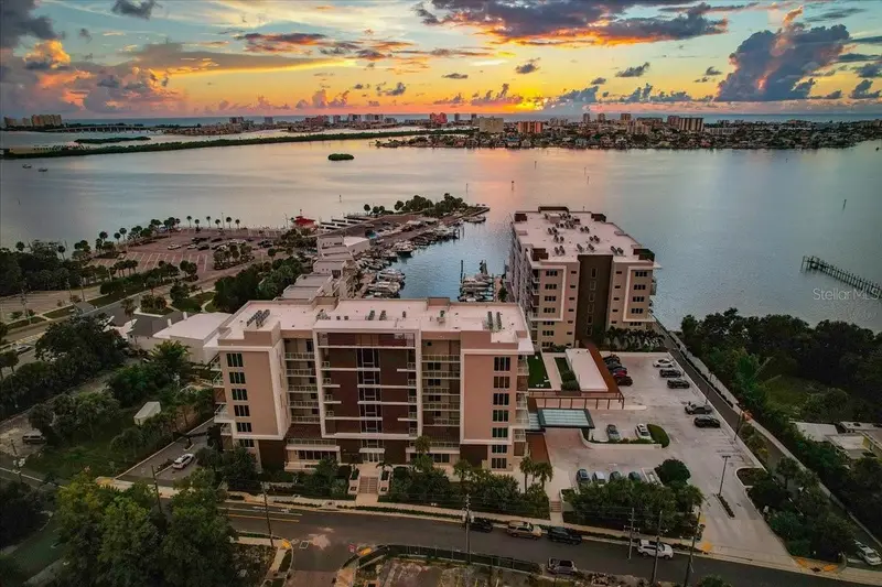 920 N Osceola Ave #605, FL