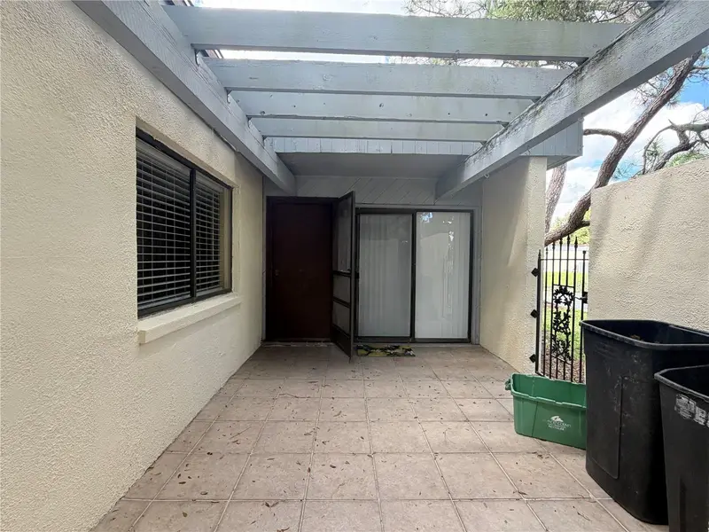 2275 Island Run, FL