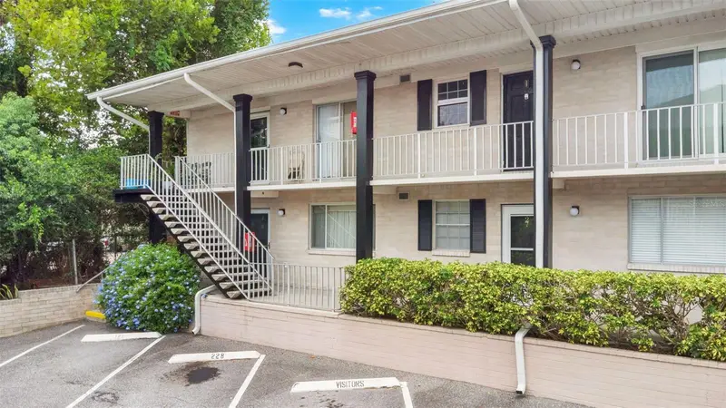 1250 S Denning Dr #127, FL