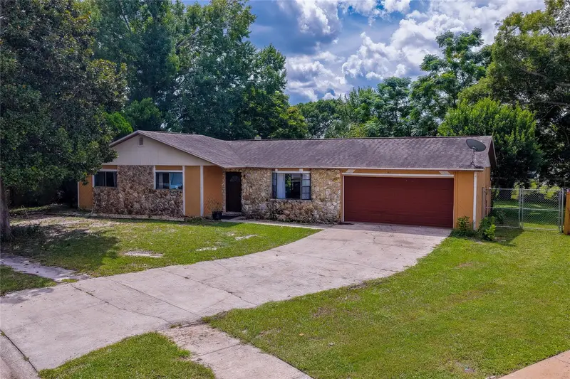 146 Westwood Dr, FL