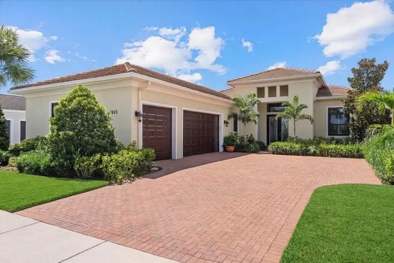4823 Pastel Ct, FL