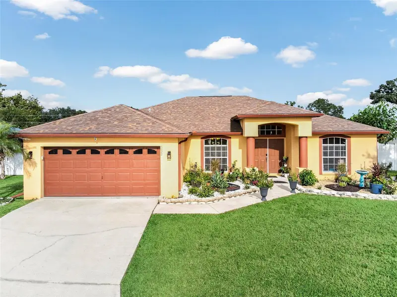 5622 Fischer Dr, FL