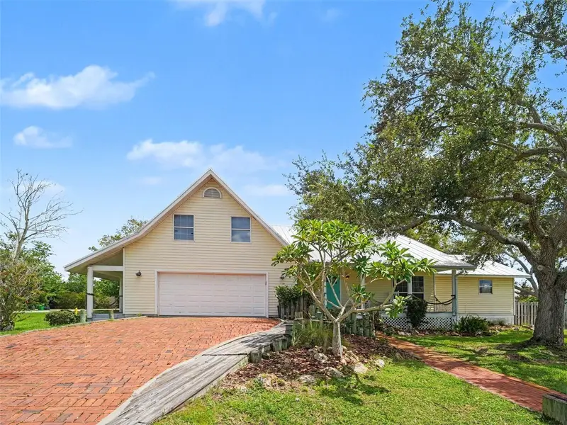 1612 20th Ave W, FL