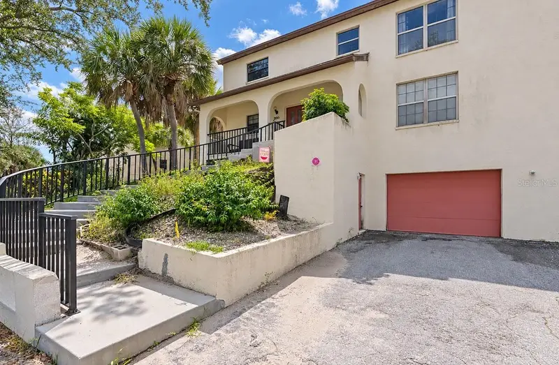 7517 34th Ave W #6, FL