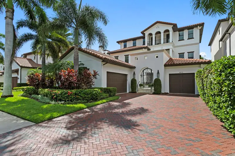 4910 Carranza Ct, FL