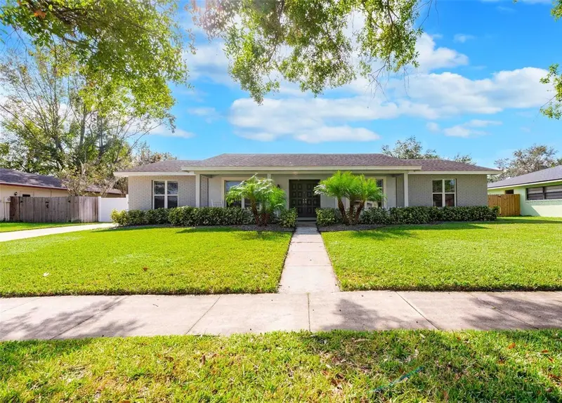 8144 Banyan Blvd, FL