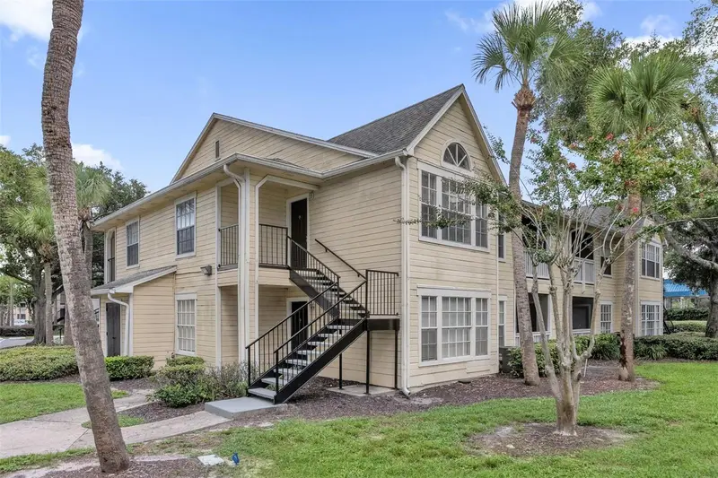 1089 S Hiawassee Rd #324, FL