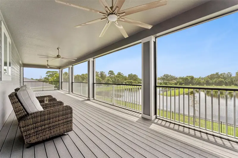 2612 Ravencliffe Ter, FL