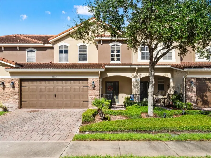 2137 Velvet Leaf Dr, FL
