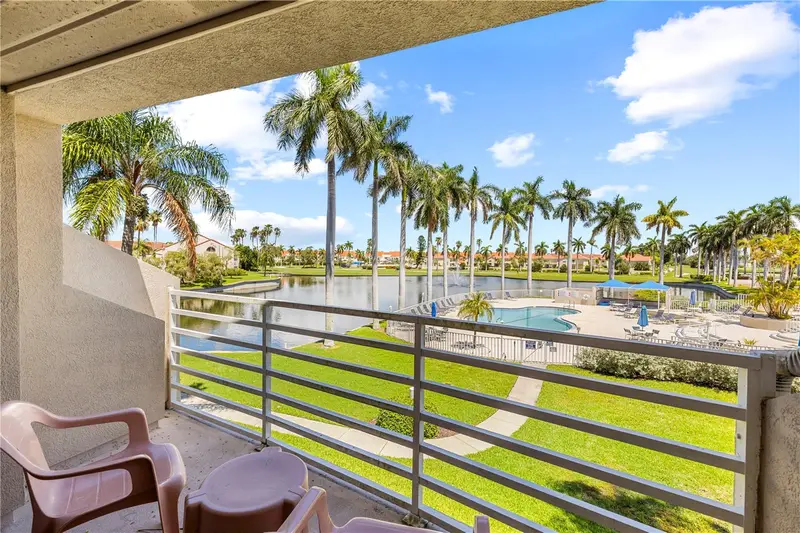 6100 Bahia Del Mar Cir #206, FL