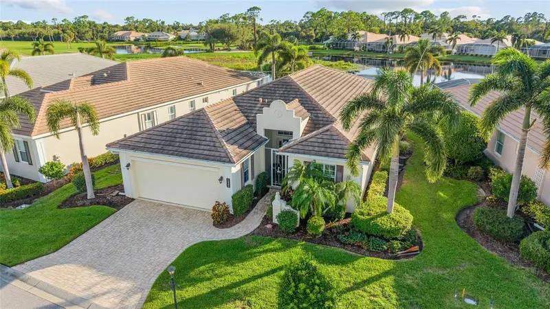 1632 Lancashire Dr, FL