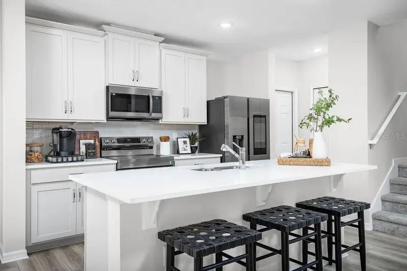 339 Thompson Village Ave, FL