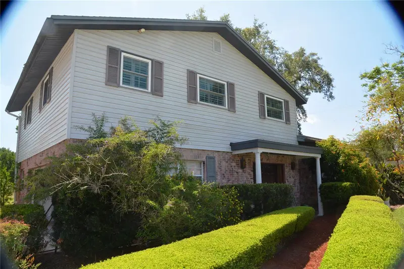 1879 Lake Emma Rd, FL
