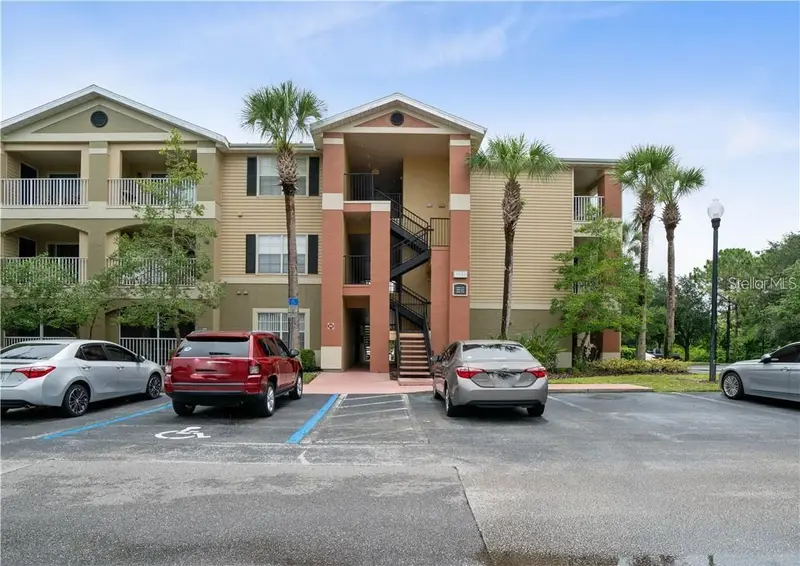 1949 Summer Club Dr #311, FL