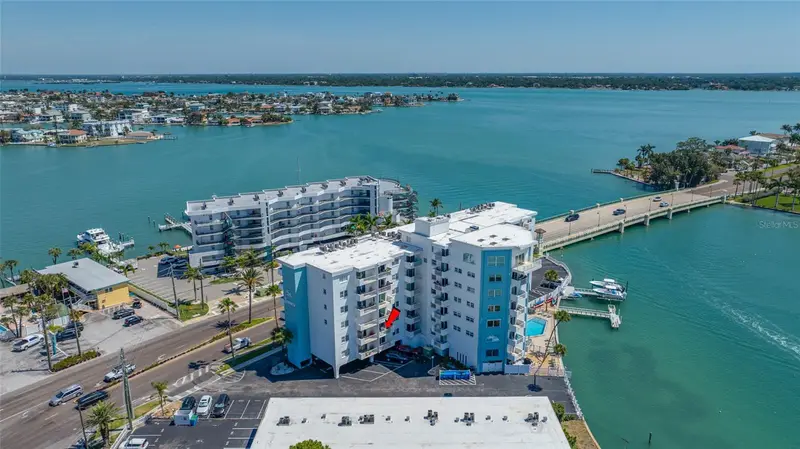 285 107 Ave #306, FL