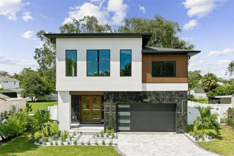 3605 W Bay Ave, FL