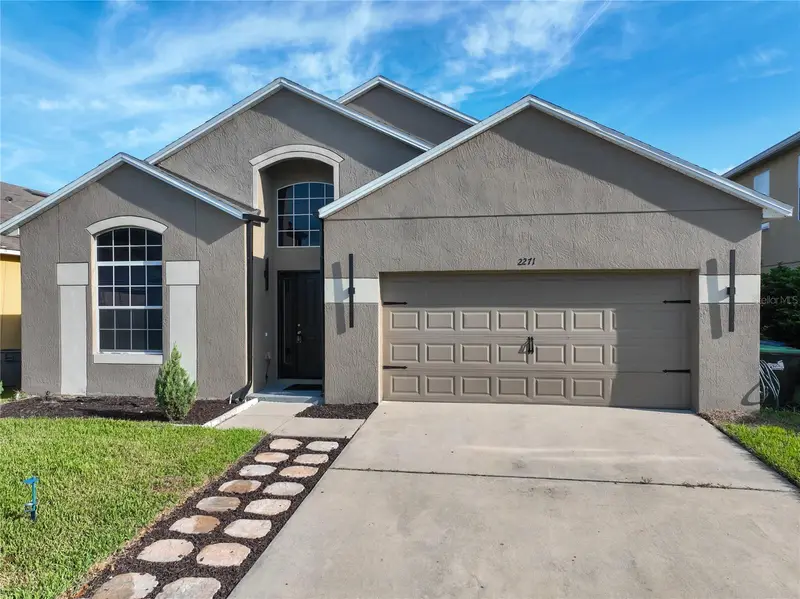 2271 Crystal Falls Way, FL