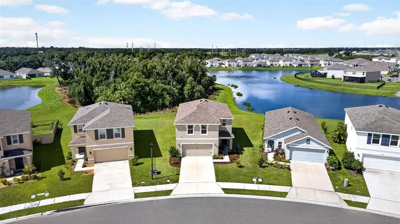 10137 Charlotte Dr, FL